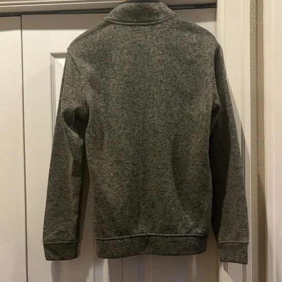 Eddie Bauer Men's Charcoal Crewneck Sweater - Picture 5 of 5